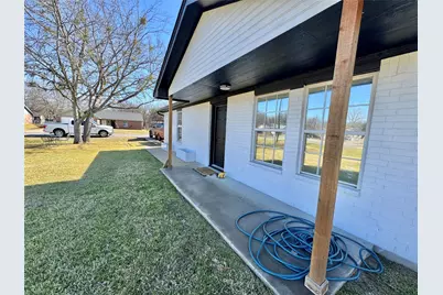 704 Shady Grove Court, Granbury, TX 76049 - Photo 20