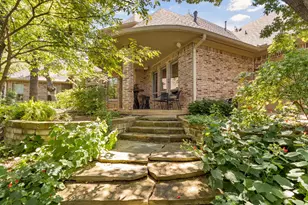 10072 Bluffview Cir, Pilot Point, TX 76258 - Photo 32