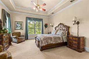 10072 Bluffview Cir, Pilot Point, TX 76258 - Photo 12