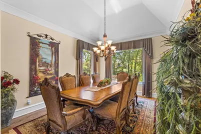 10072 Bluffview Circle, Pilot Point, TX 76258 - Photo 6