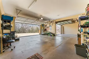 10072 Bluffview Cir, Pilot Point, TX 76258 - Photo 30