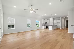 530 Red Barn Dr, Van Alstyne, TX 75495 - Photo 12