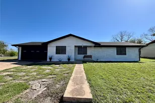 925 N Kirk St, Hico, TX 76457 - Photo 1