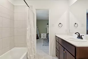 7029 Adderly Rd, Pilot Point, TX 76258 - Photo 18