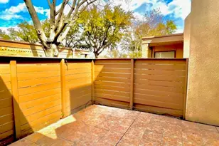 3045 Park Ln, Dallas, TX 75220 - Photo 2