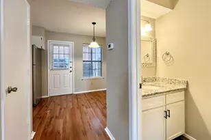 1231 Dallas Dr, Denton, TX 76205 - Photo 4