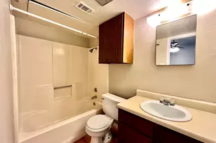 2526 W Prairie St, Denton, TX 76201 - Photo 6