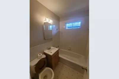 2419 N Shannon Street, Sherman, TX 75092 - Photo 4