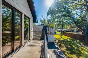 3221 S Glenbrook Dr, Garland, TX 75041 - Photo 36