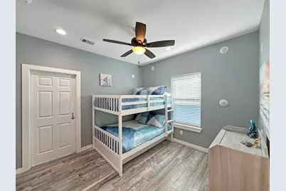 1991 Royaville Ct, Crystal Beach, TX 77650 - Photo 16