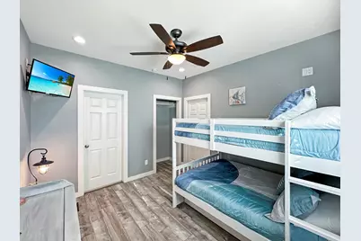 1991 Royaville Ct, Crystal Beach, TX 77650 - Photo 12