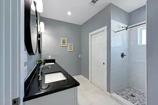 1991 Royaville Ct, Port Bolivar, TX 77650 - Photo 28