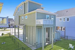 1991 Royaville Ct, Port Bolivar, TX 77650 - Photo 6