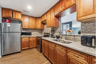 1801 Rayburn Avenue, Mesquite, TX 75149 - Photo 10