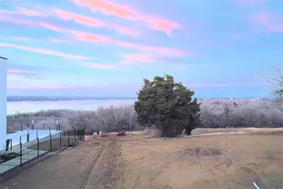 3168 Sanctuary Drive, Grand Prairie, TX 75104 - Photo 6