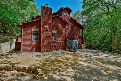 766 Lakepoint Loop, Pottsboro, TX 75076 - Photo 4