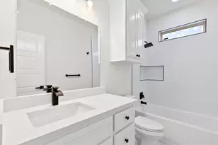 8833 Kiowa Dr, Greenville, TX 75402 - Photo 4