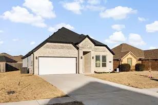 8833 Kiowa Dr, Greenville, TX 75402 - Photo 2