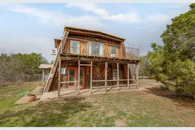 950 Maxwell Street, Buffalo Gap, TX 79508 - Photo 2