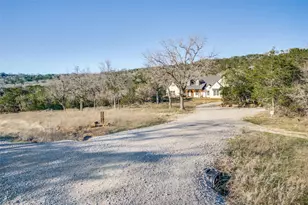 112 Wooded Acres Dr, Mineral Wells, TX 76067 - Photo 2