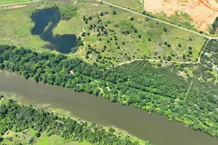 13301 Mitchell Bend Ct Lot 9, Granbury, TX 76048 - Photo 4