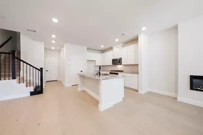 2112 Naples Drive, Rowlett, TX 75088 - Photo 2