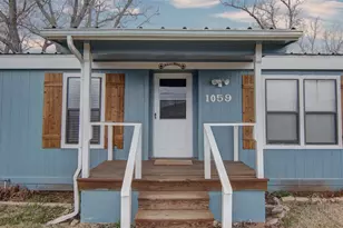 1059 Airport Rd, Possum Kingdom Lake, TX 76449 - Photo 4