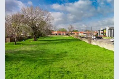 5324 Broadway Boulevard, Garland, TX 75043 - Photo 18