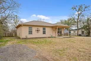 209 Mill St, Lone Oak, TX 75453 - Photo 2