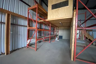 207 NW 4th Ave, Mineral Wells, TX 76067 - Photo 38