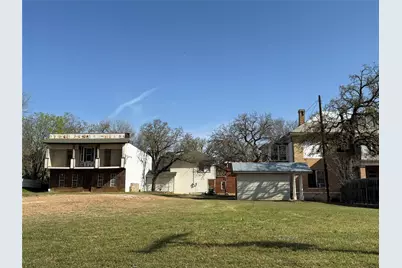 207 NW 4th Avenue, Mineral Wells, TX 76067 - Photo 24