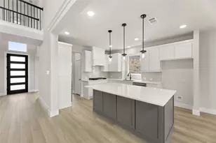 1328 Cash St, Burleson, TX 76028 - Photo 12