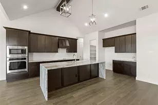 221 Olson Rd, Waxahachie, TX 75167 - Photo 8