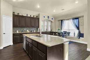 1304 Rainier Ct, Mansfield, TX 76063 - Photo 4