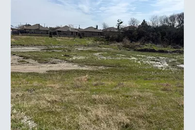 7945 White Settlement Road, White Settlement, TX 76108 - Photo 14