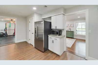 105 N 6th Street, Midlothian, TX 76065 - Photo 12