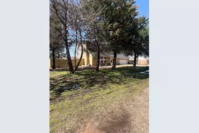 104 Cedar Creek Drive, Groesbeck, TX 76642 - Photo 2