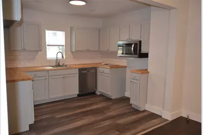 608 S Loving Avenue, Sherman, TX 75090 - Photo 10