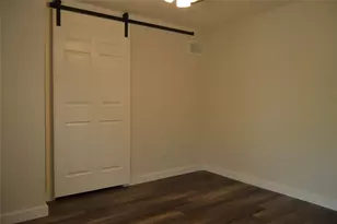 608 S Loving Ave, Sherman, TX 75090 - Photo 16