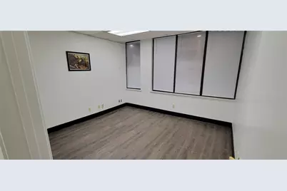 1638 W Irving Boulevard, Irving, TX 75061 - Photo 20