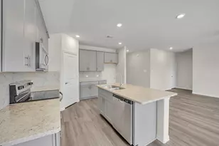 315 Sugarlands Dr, Greenville, TX 75402 - Photo 2