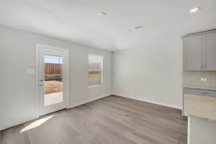 315 Sugarlands Dr, Greenville, TX 75402 - Photo 10