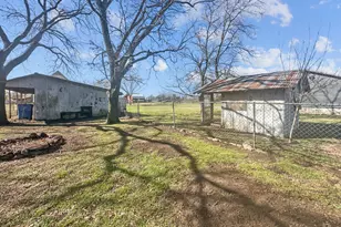 13023 Big Indian Rd, Callisburg, TX 76240 - Photo 12