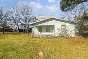 13023 Big Indian Rd, Callisburg, TX 76240 - Photo 4