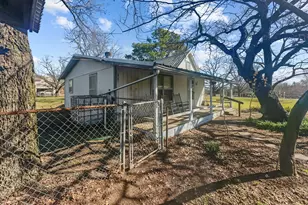 13023 Big Indian Rd, Callisburg, TX 76240 - Photo 10