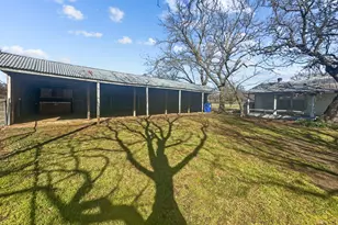 13023 Big Indian Rd, Callisburg, TX 76240 - Photo 6