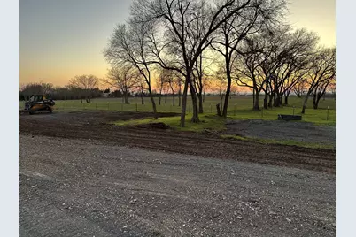 690 McConnell Road, Gunter, TX 75058 - Photo 4