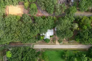 114 Adelia Dr, Mabank, TX 75156 - Photo 32