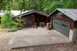 114 Adelia Dr, Mabank, TX 75156 - Photo 2