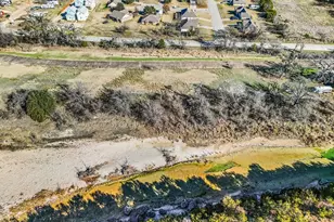 1711 Tiffany Ln, Glen Rose, TX 76043 - Photo 4